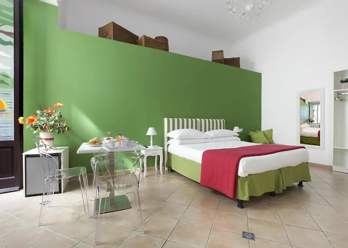 Гостьовий будинок Casa Sorrentina 4*